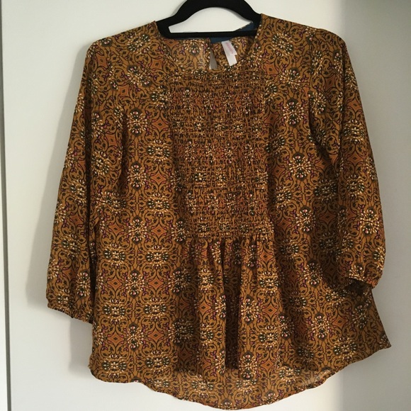 Xhilaration Tops - Fall 🍂 paisley boho gypsy top blouse